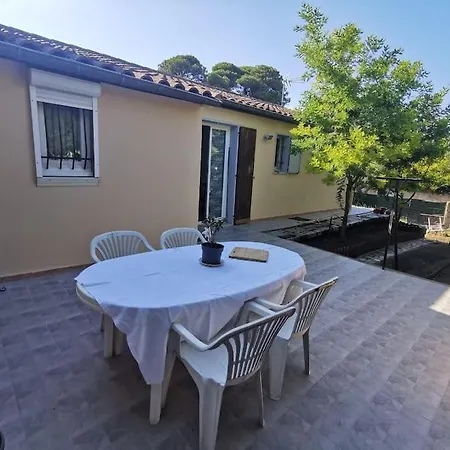 Maison Avec Jardin Будинок відпочинку *